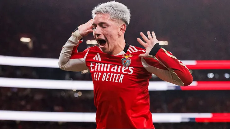 Gianluca Prestianni seguirá en Benfica.