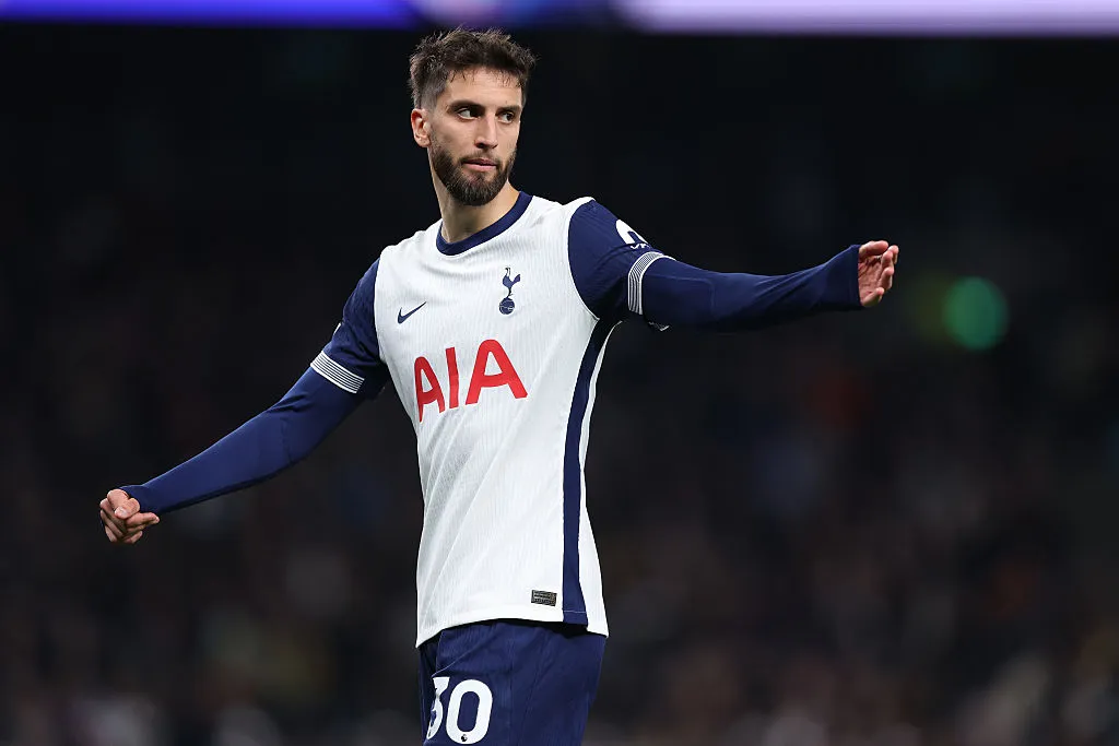 Rodrigo Bentancur se lesionó, fue operado y será baja por al menos tres meses. (Getty)