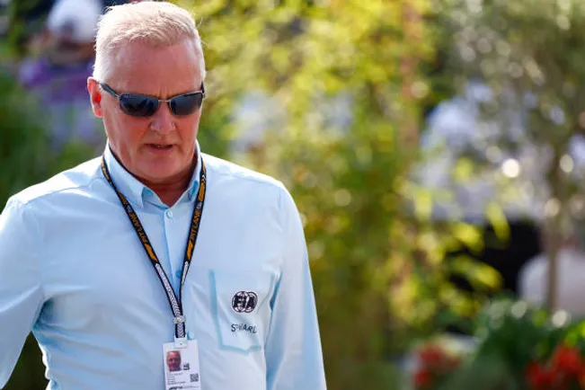 Johnny Herbert señaló los problemas que tendrá Alpine en 2026.