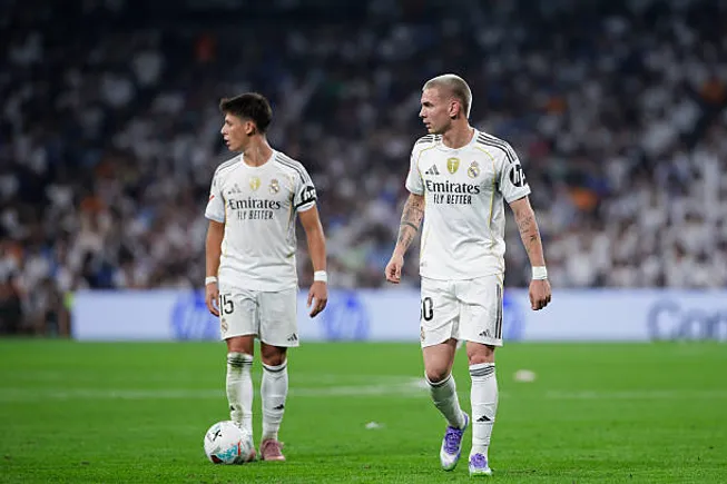 Arda Güler y Franco Mastantuono, los dos apuntados por la prensa española.