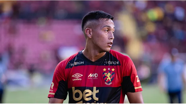 Rodrigo Atencio, el potencial reemplazante de Sebastián Villa en Independiente Rivadavia.