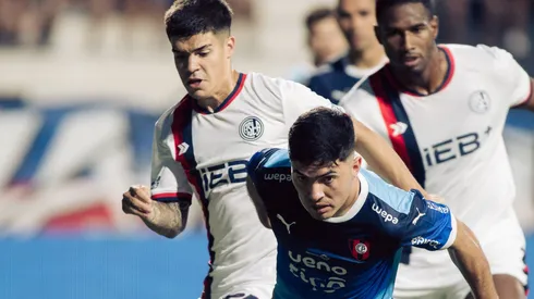 San Lorenzo y Cerro Porteño se miden por un amistoso de pretemporada.
