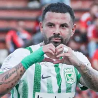 Edwin Cardona convirtió un golazo desde 60 metros para Atlético Nacional