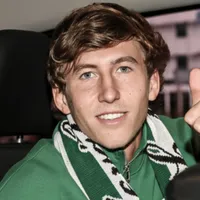 Andino fue presentado en Panathinaikos y los hinchas de River estallaron en las redes sociales