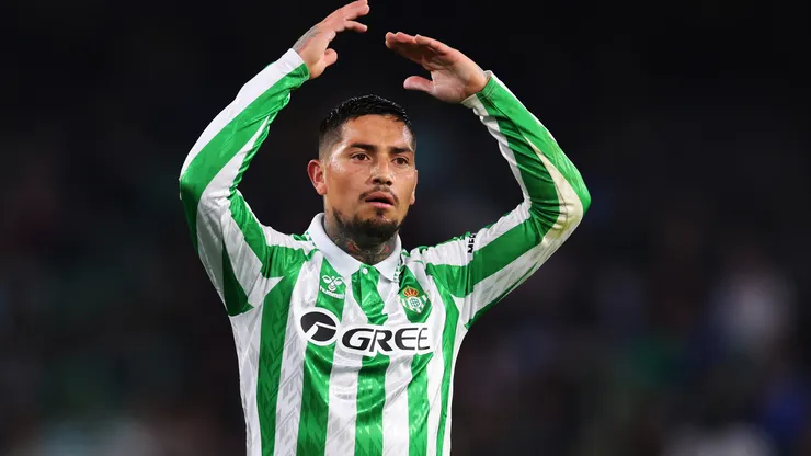 Ezequiel Ávila, delantero argentino de Real Betis que pretende Boca.