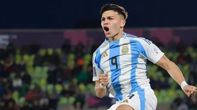 Sarco la rompió en el Mundial Sub 20, pero no tuvo oportunidades en Europa.