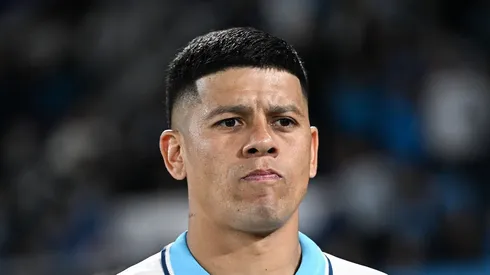 El defensor define su futuro, entre Racing y Estudiantes.
