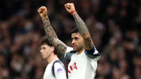 Cuti Romero celebra su gol ante Borussia Dortmund. 
