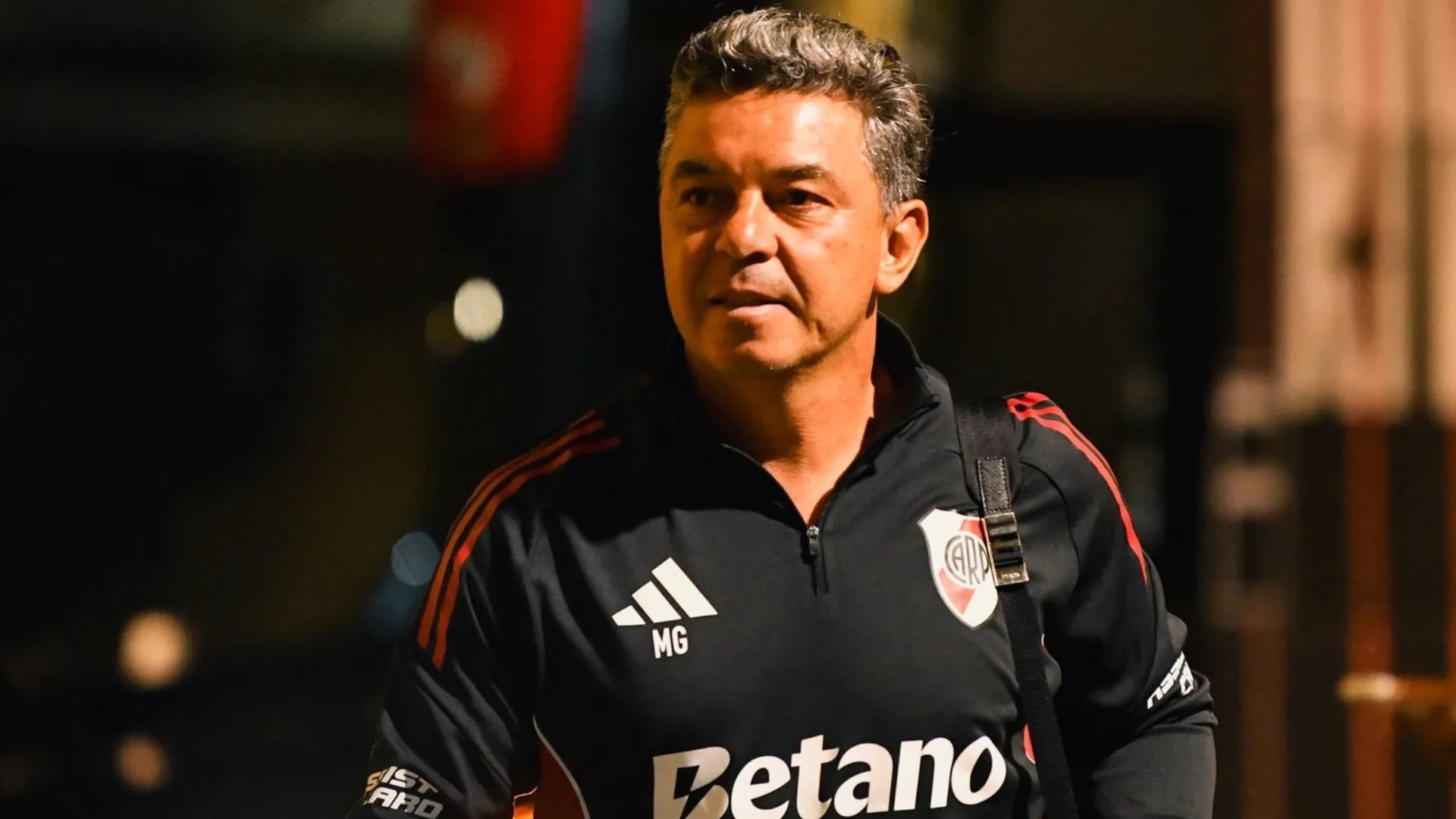 Marcelo Gallardo quiere un refuerzo más. (Foto: Prensa River).