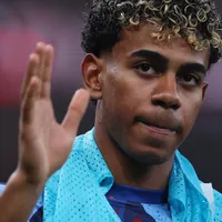 Por qué no juega Lamine Yamal hoy en Barcelona vs. Slavia Praga por la Champions League 2026