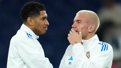 Jude Bellingham y Franco Mastantuono.