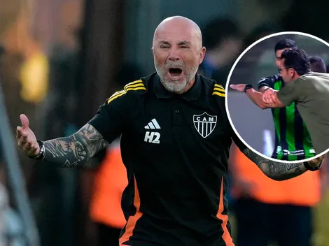 Jorge Sampaoli se peleó en el Clásico Mineiro y fue humillado por el DT rival: “Enano”