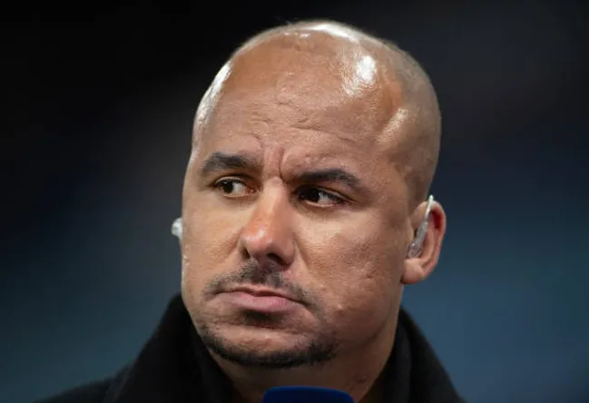 Gabriel Agbonlahor, ex futbolista del Aston Villa, afirmó que es un buen momento para dejar ir a Dibu.