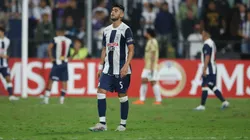 Carlos Zambrano, defensor de Alianza Lima.