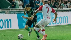 Banfield se enfrenta a Huracán.