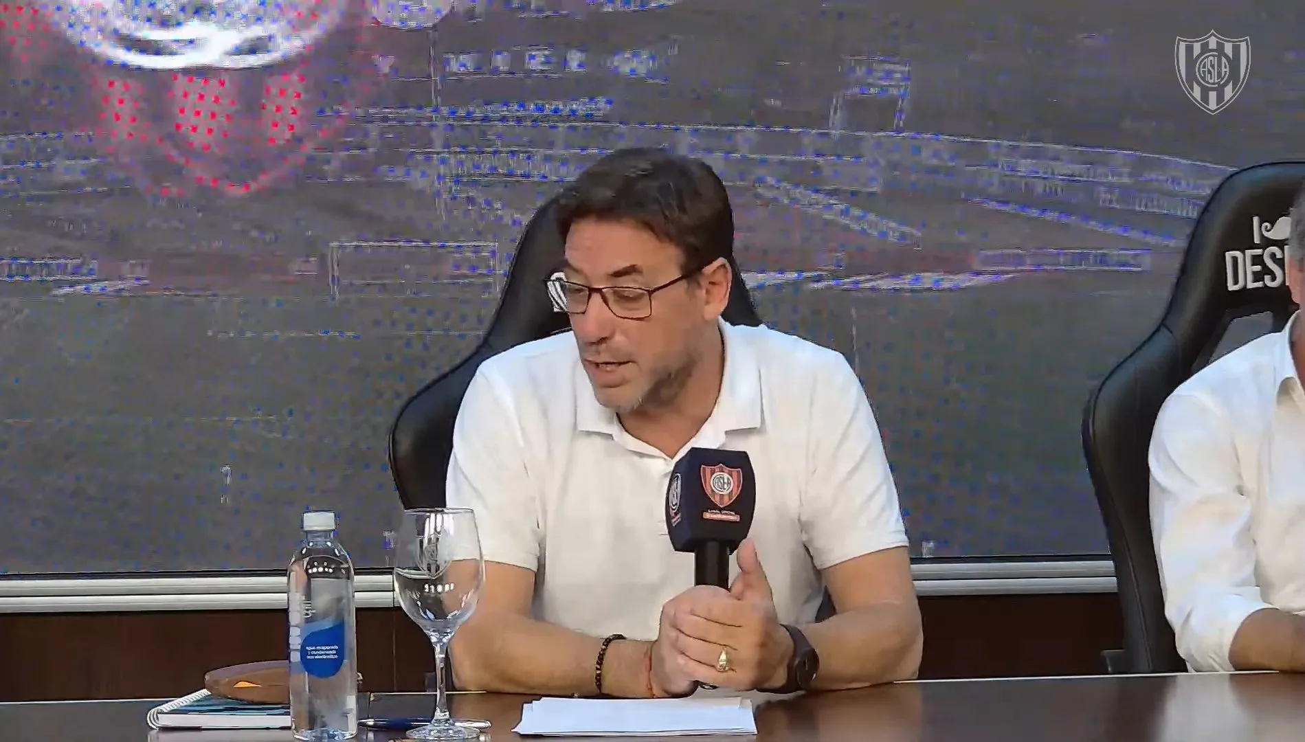 Sergio Constantino en la conferencia de prensa. (Foto: San Lorenzo)