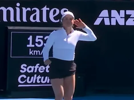 Otro papelón de Putintseva: le bailó al público mientras la abucheaban