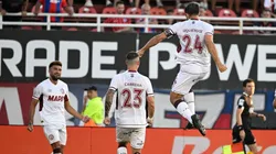 San Lorenzo y Lanús se enfrentan en el Nuevo Gasómetro.