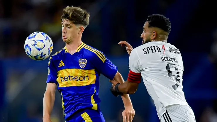 Boca y Riestra, frente a frente en la Bombonera.