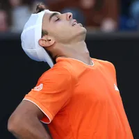 Un Zverev inspirado dejó sin chances a Cerúndolo y lo eliminó del Abierto de Australia