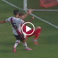 Se conoció el audio del VAR del polémico penal no cobrado a River ante Barracas: “Pega en la mano”