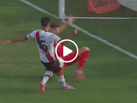 Se conoció el audio del VAR del polémico penal no cobrado a River ante Barracas: “Pega en la mano”