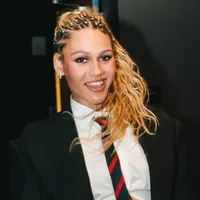 Su padre fue una mega estrella de la NBA, ya disputó un Mundial y ahora se convirtió en la jugadora mejor paga del mundo