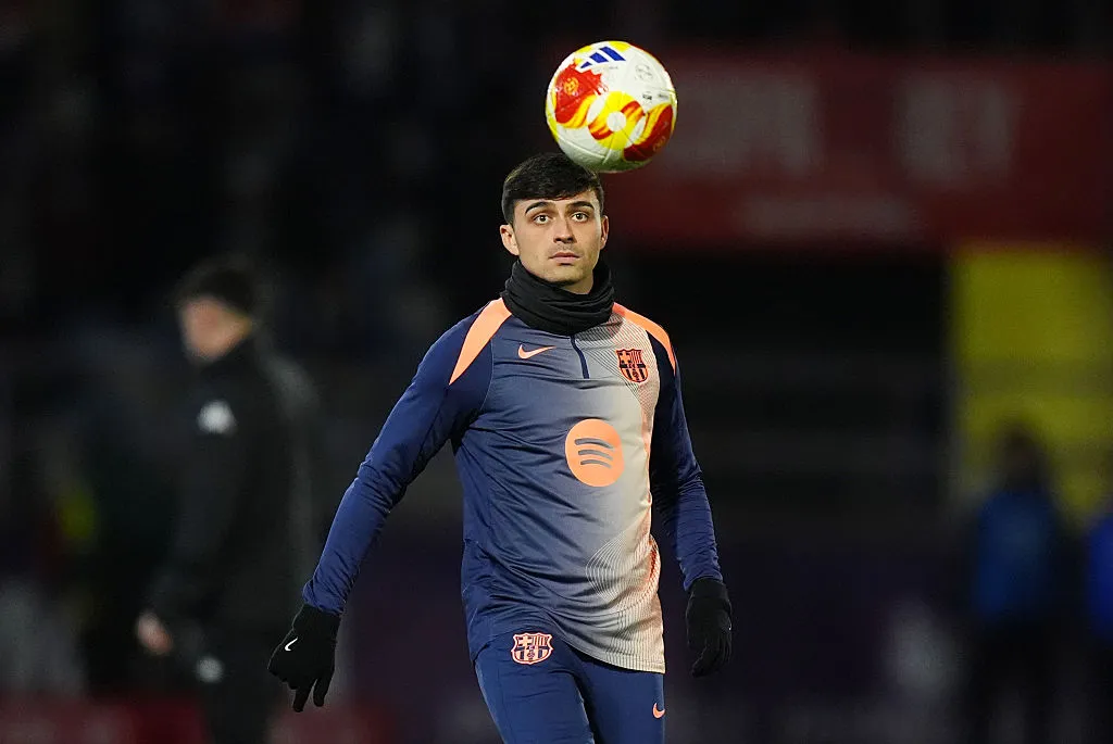 Pedri será baja un mes en Barcelona, luego de lesionarse vs. Slavia Praga. (Getty)