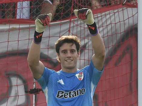 Tras debutar en el arco de River, Santiago Beltrán recibió respaldo y un consejo desde Europa: “Es alcanzar el cielo”