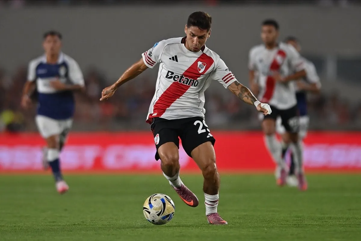 Montiel, siempre participativo. (Foto: Prensa River)