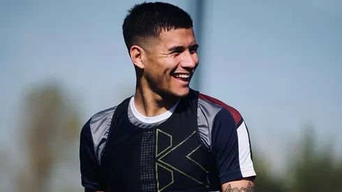 Carlos Tevez pidió reincorporar al lateral al primer equipo.