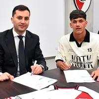 River blindó en 100 millones a Juan Cruz Meza