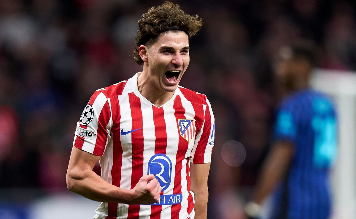Atletico Block Arsenal and PSG Over Julian Alvarez