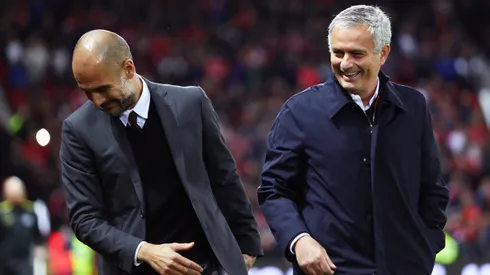 Pep Guardiola y José Mourinho durante uno de sus tantos enfrentamientos como entrenadores.