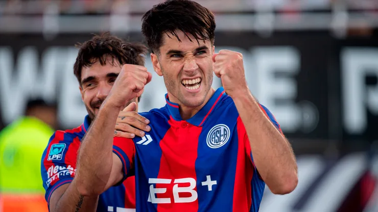 Gregorio Rodríguez celebra el gol de San Lorenzo ante Central Córdoba.