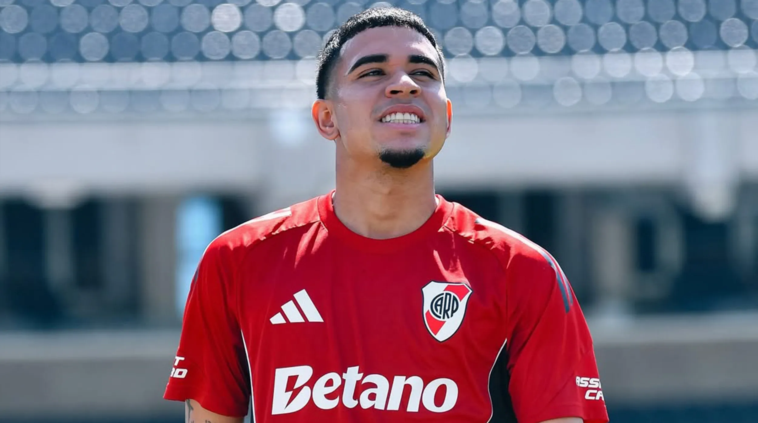 Kendry Páez, a la espera de su debut. (Prensa River)