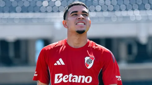Kendry Páez, a la espera de su debut en River.