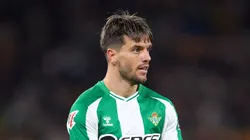 El jugador de Betis estará hasta ocho semanas de baja.