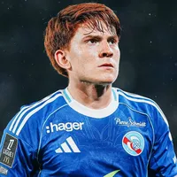 La dedicatoria especial de la Ligue 1 y del Racing de Estrasburgo para Valentín Barco