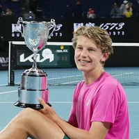 De ni siquiera poder entrenar en los inviernos a ser la nueva joya en la academia de Rafa Nadal