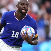 La estrella de la Selección de Francia que debe decidir si operarse o no a cinco meses del Mundial 2026