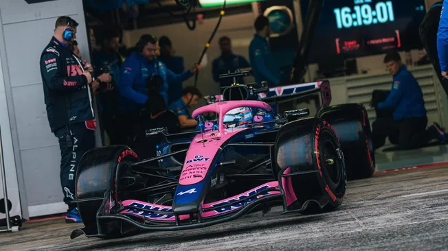 El A526 usa unidad de potencia Mercedes, tras dejar atrás los motores Renault.