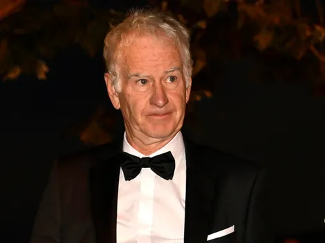 McEnroe desató su ira contra un fanático que lo esperó en el aeropuerto
