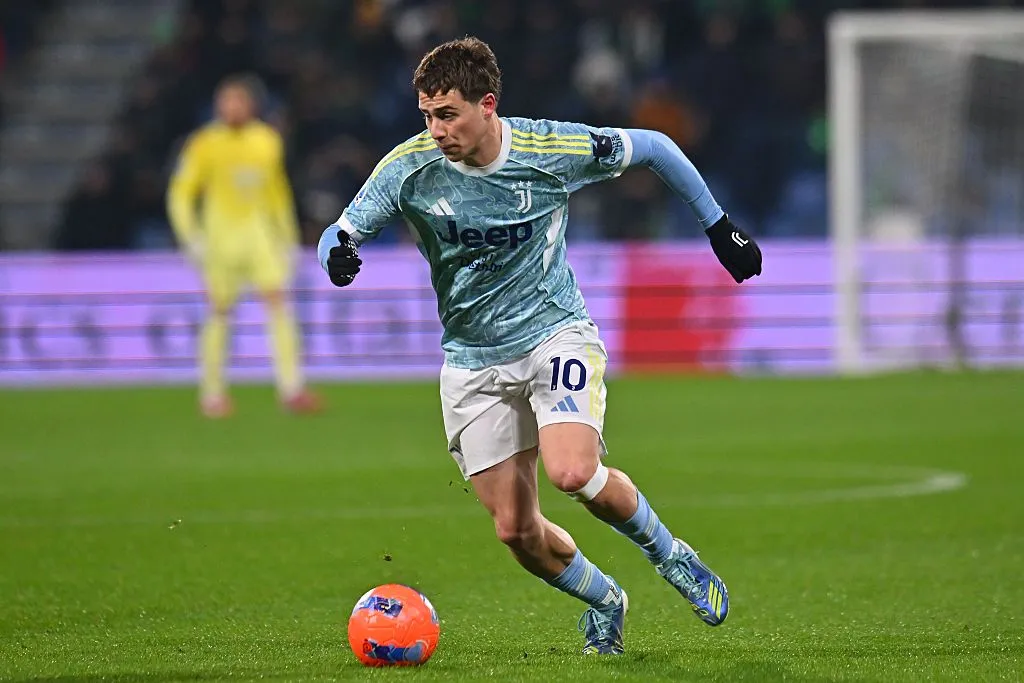 A Hazard le gustaría ver a Yildiz con la camiseta del Real Madrid. (Getty)