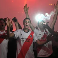 Precio elevado, control de alcoholemia e ingesta moderada: así venderá River cerveza en el Monumental