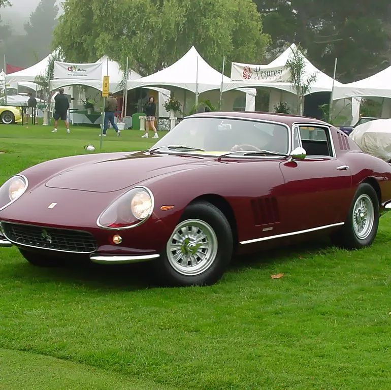 La Ferrari 275 GTB es uno de los autos clásicos más prestigiosos de Ferrari.