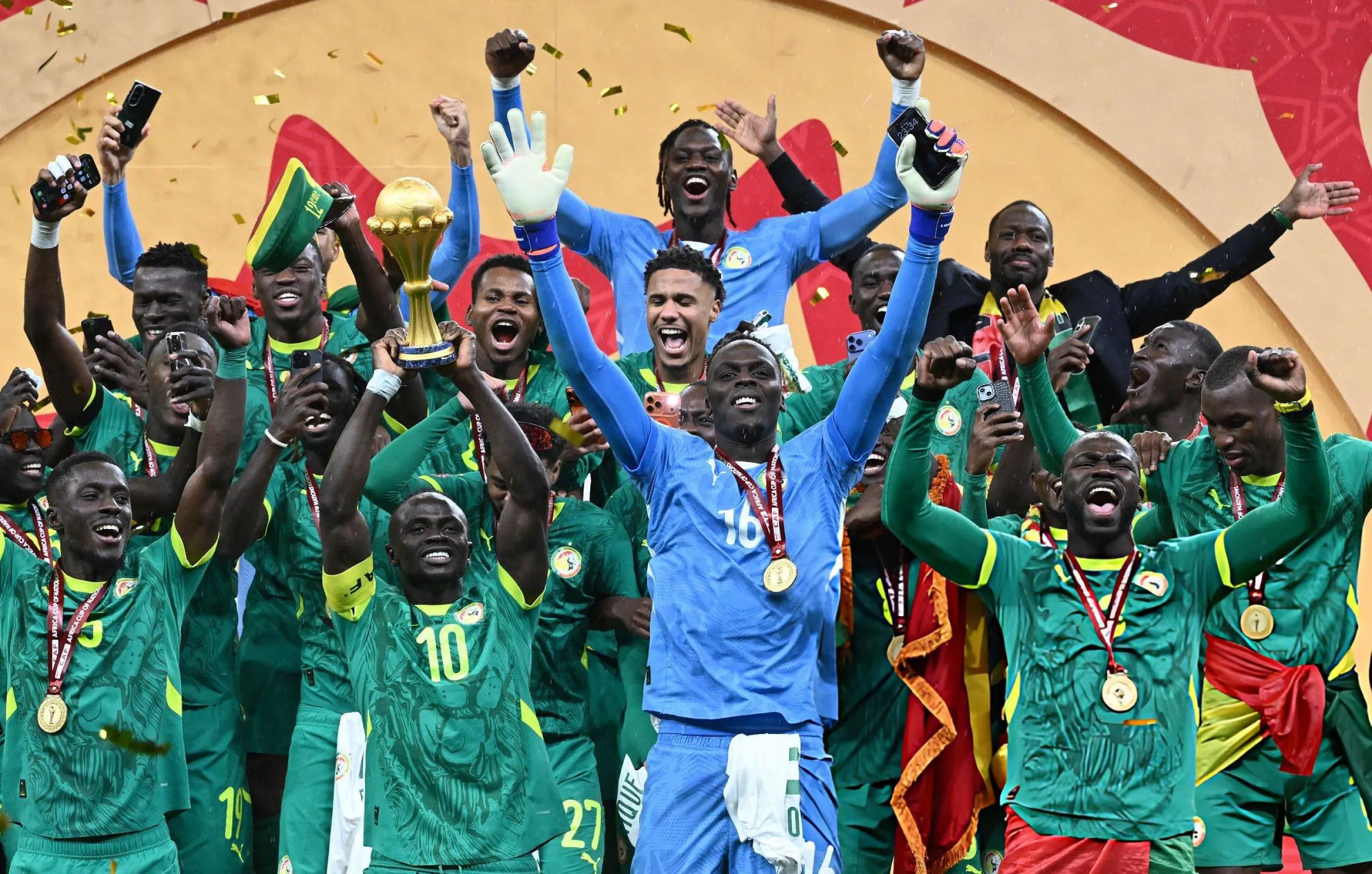 Senegal le ganó la final de la Copa Africana a Marruecos en su propia casa.