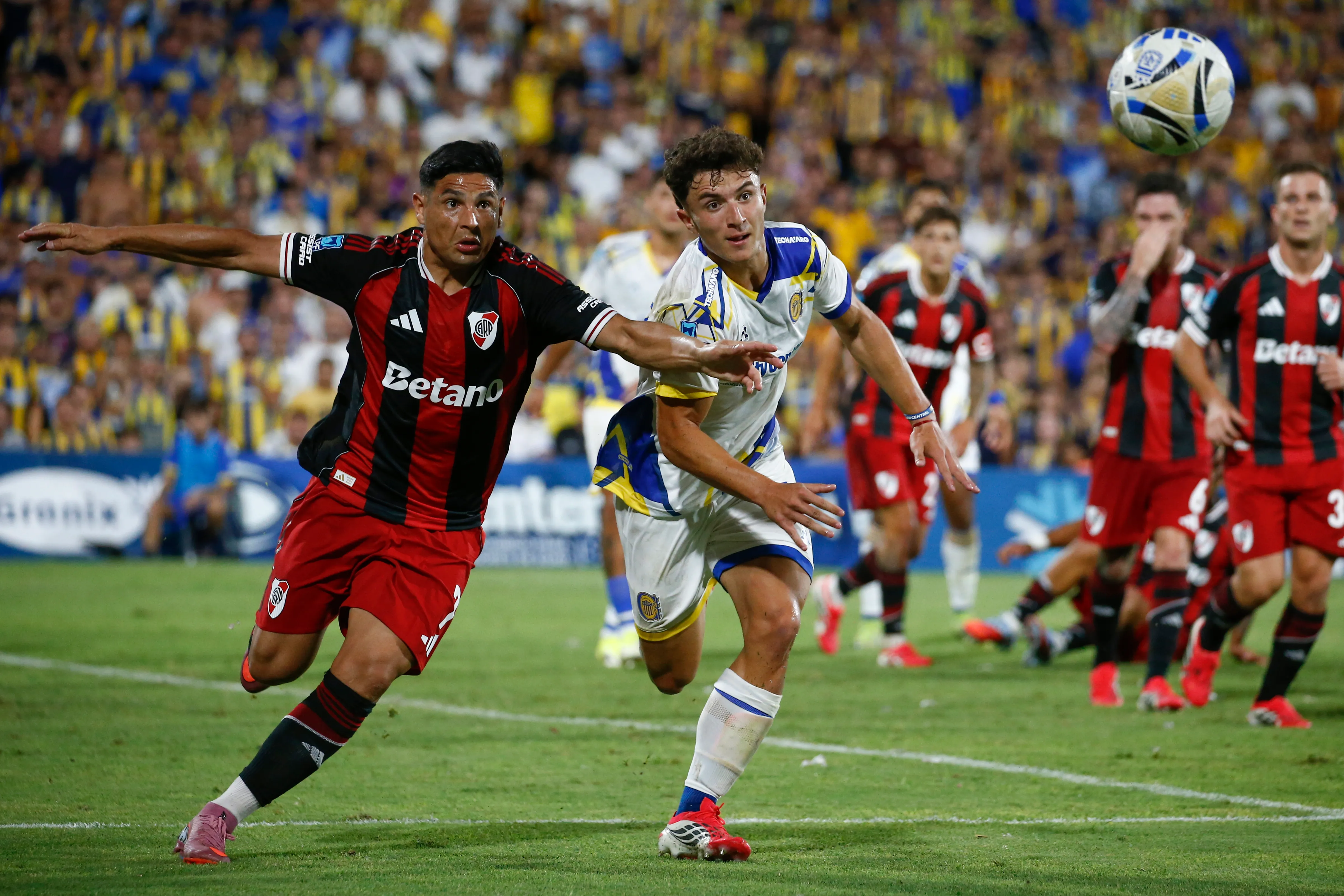 Maxi Salas será titular por primera vez en el Apertura 2026. (Foto de Getty).