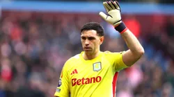 Los medios ingleses destacaron el trabajo del Dibu Martínez en el empate 1 a 1 del Aston Villa con el Bournemouth.
