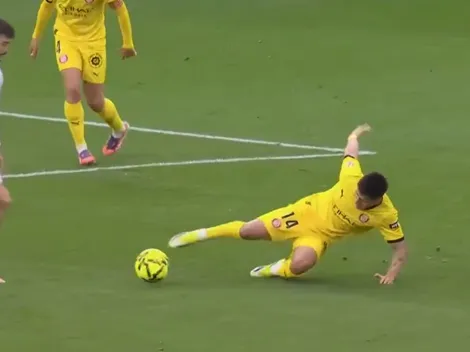 El blooper del Diablito Echeverri ante el Sevilla de Almeyda